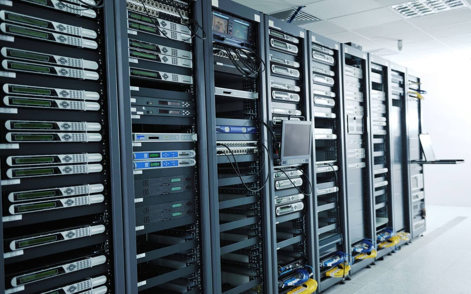Commercial network rack with structured cabling