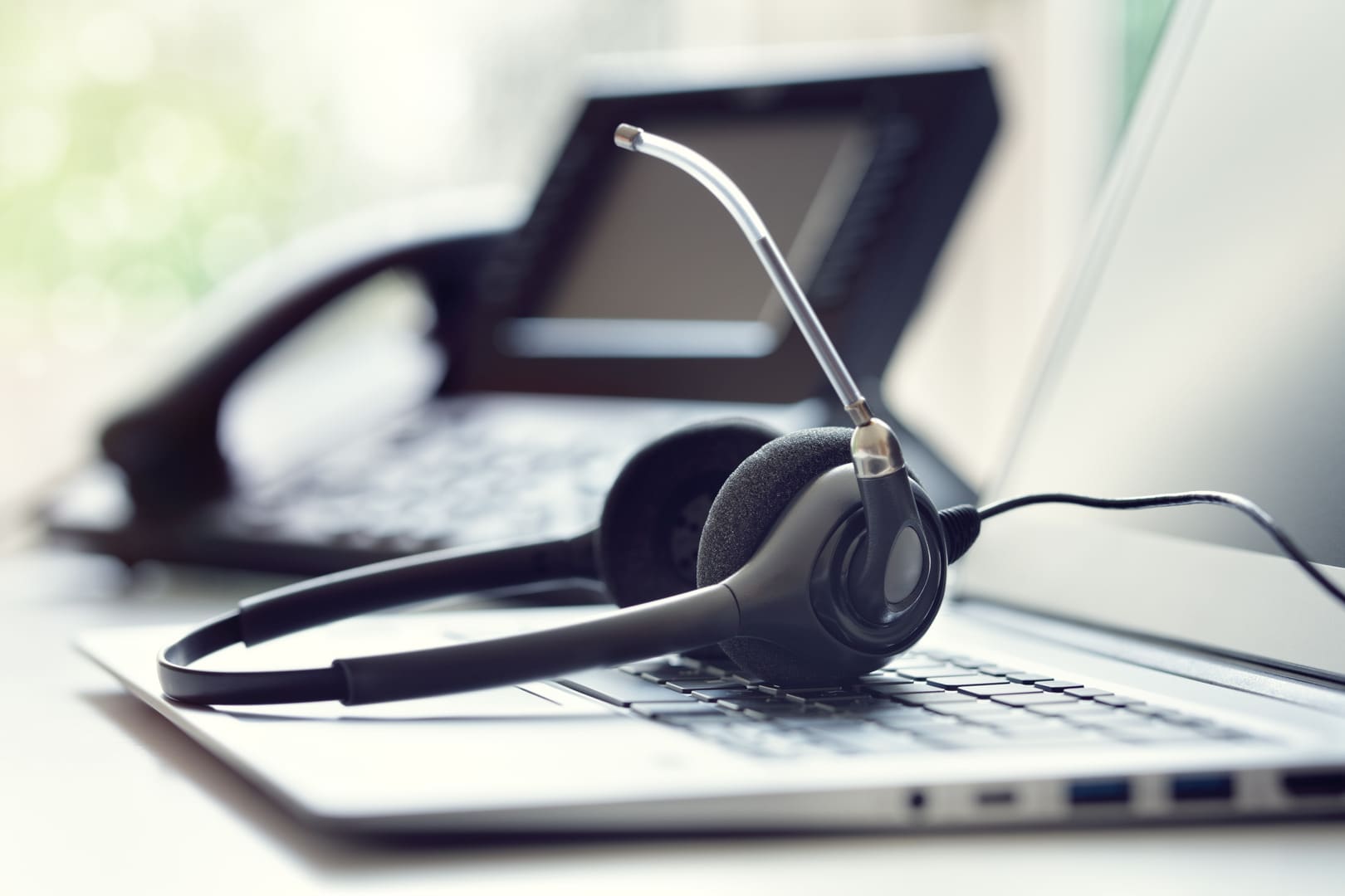 VoIP desk phone